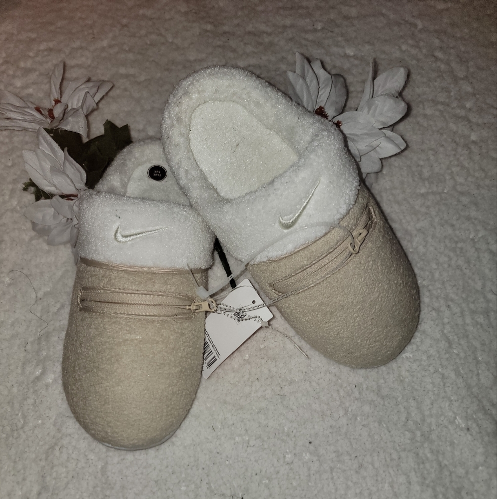 🆕️🥿Nike Burrow SE Slide Slippers Sanddrift/White Sz 7 - Picture 3 of 7